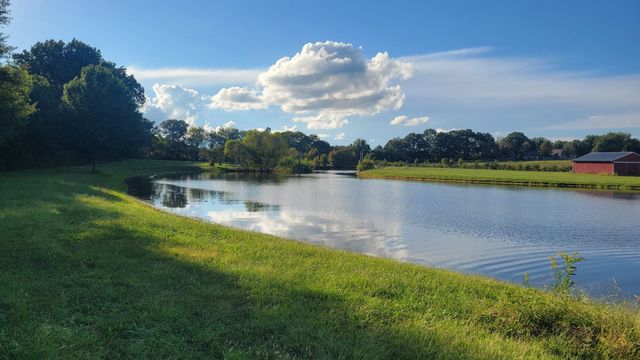 81 Slaughter Pen Rd, Ardmore, TN 38449