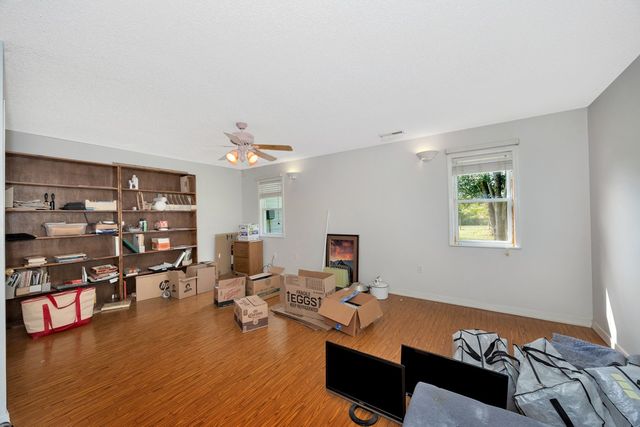 81 Slaughter Pen Rd, Ardmore, TN 38449