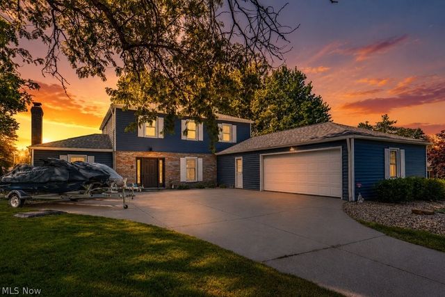 339 S Park Drive, Aurora, OH 44202