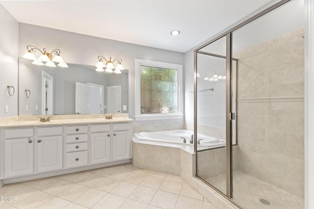 224 Kensington Court, Clayton, NC 27527