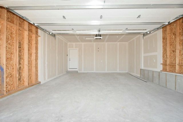 8312 85th AVENUE, Pleasant Prairie, WI 53158