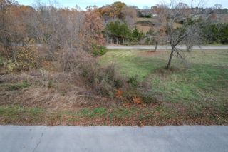 10 Rodeo Lane, Ava, MO 65608