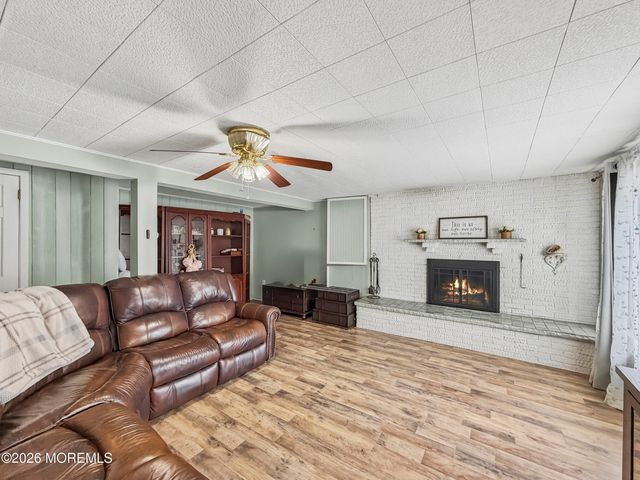 515 Hollywood Avenue, Toms River, NJ 08753