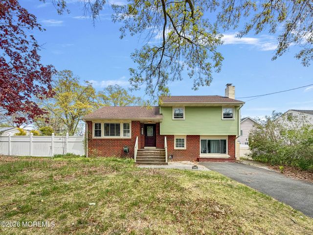 515 Hollywood Avenue, Toms River, NJ 08753