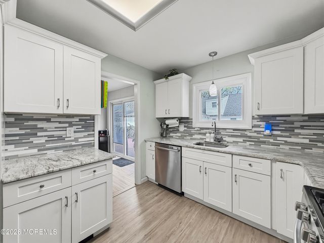 515 Hollywood Avenue, Toms River, NJ 08753