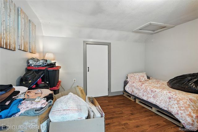 5630 Custer Road, Carsonville Village, MI 48419