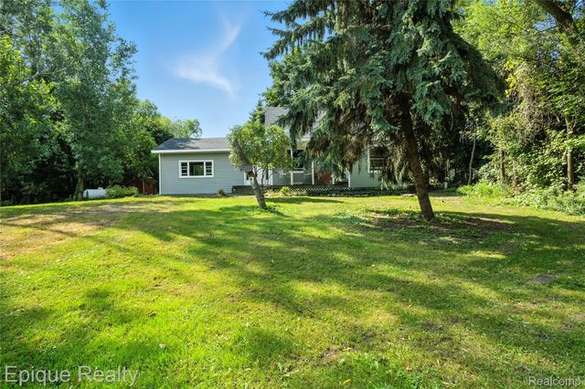 5630 Custer Road, Carsonville Village, MI 48419