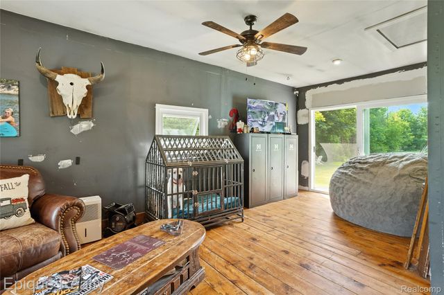 5630 Custer Road, Carsonville Village, MI 48419