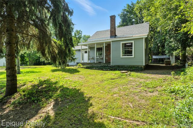 5630 Custer Road, Carsonville Village, MI 48419