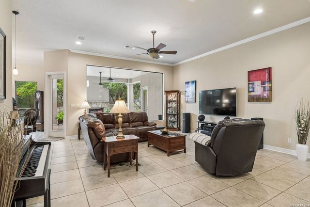 480 Wentworth, Spring Branch, TX 78070