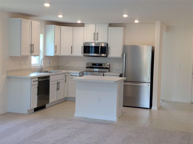 9065 107th Ct, Vero Beach, FL 32967