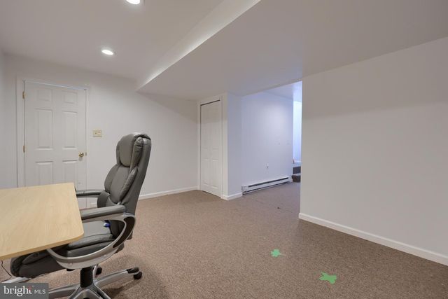 728 WINDING LN, Harrisburg, PA 17111