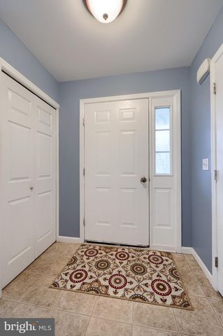 728 WINDING LN, Harrisburg, PA 17111