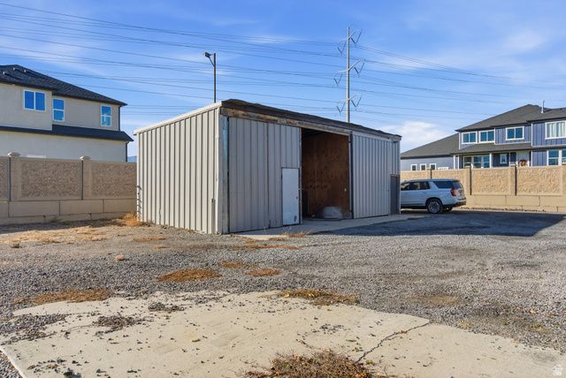 1351 W 700 S, Lehi, UT 84043