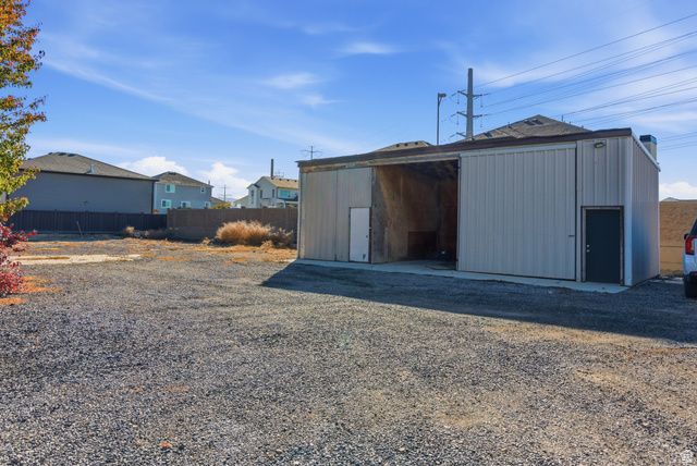 1351 W 700 S, Lehi, UT 84043