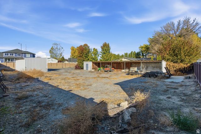 1351 W 700 S, Lehi, UT 84043