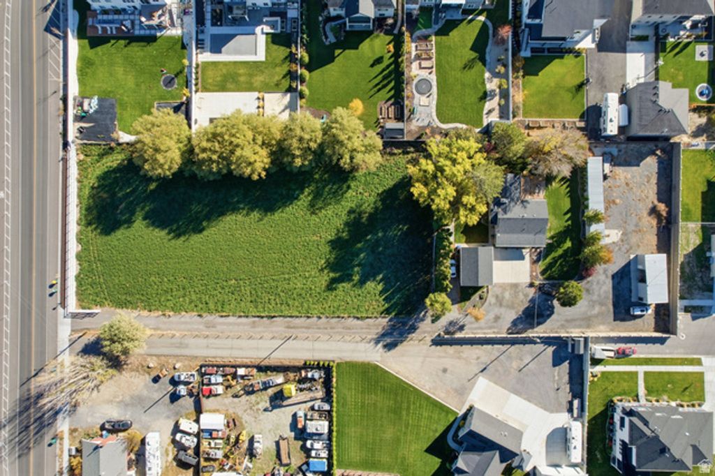 1351 W 700 S, Lehi, UT 84043