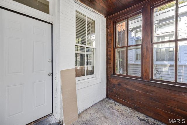 3515 Itaska Street, St Louis, MO 63111