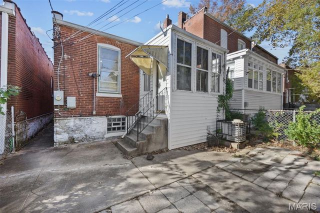 3515 Itaska Street, St Louis, MO 63111