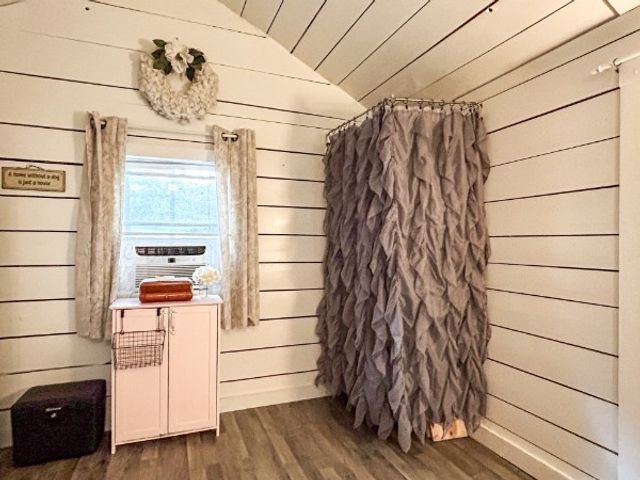 122 Day Break Rd, Summertown, TN 38483