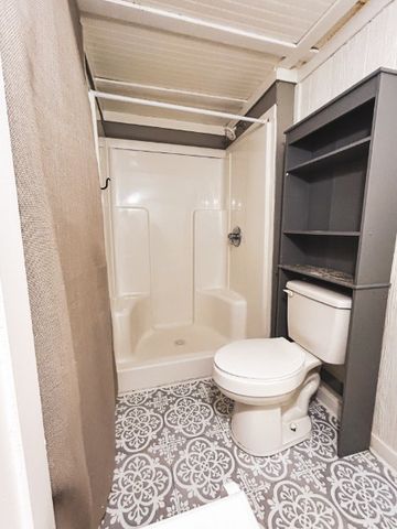 122 Day Break Rd, Summertown, TN 38483