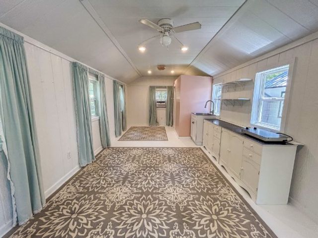 122 Day Break Rd, Summertown, TN 38483