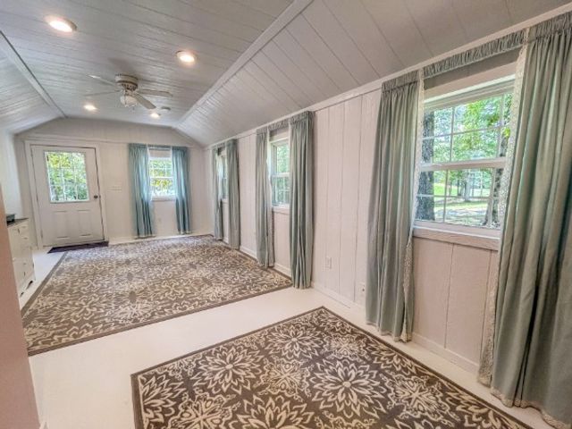 122 Day Break Rd, Summertown, TN 38483