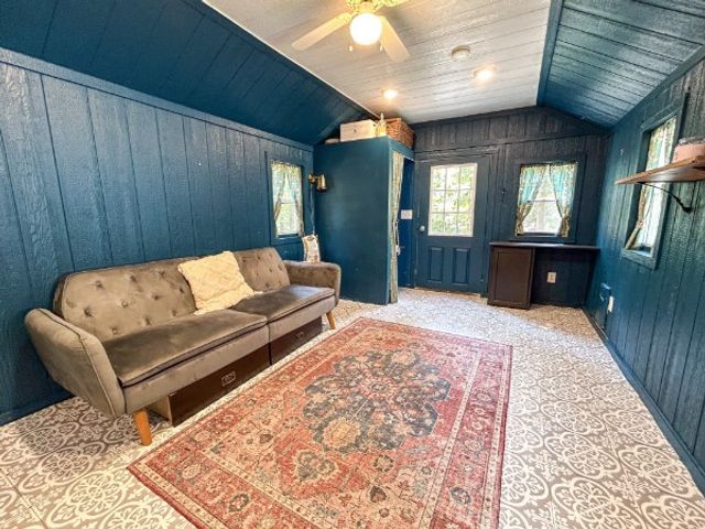 122 Day Break Rd, Summertown, TN 38483