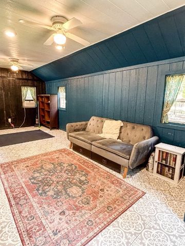 122 Day Break Rd, Summertown, TN 38483