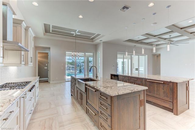 814 SW 56th ST, Cape Coral, FL 33914