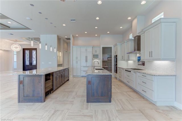 814 SW 56th ST, Cape Coral, FL 33914