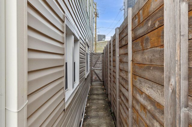 2241 PROUT ST SE, Washington, DC 20020