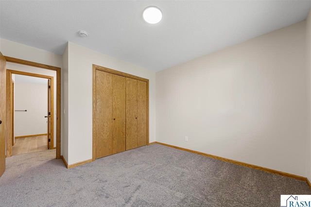 1676 Castle Drive, North Mankato, MN 56003