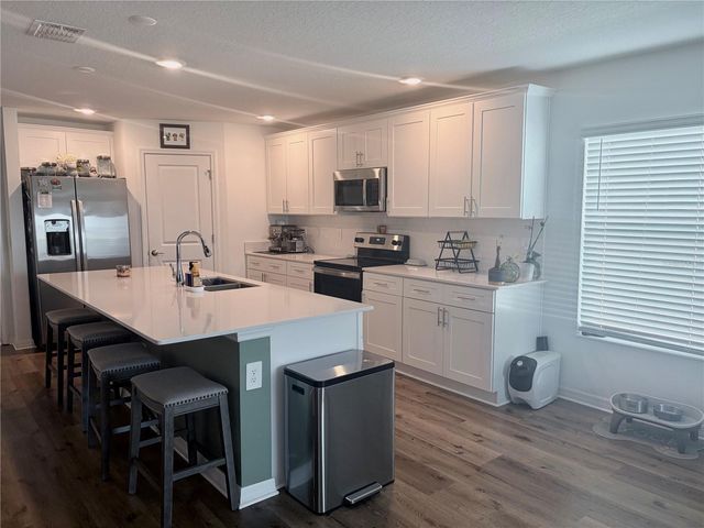 5325 RED CORAL CIRCLE, Mount Dora, FL 32757