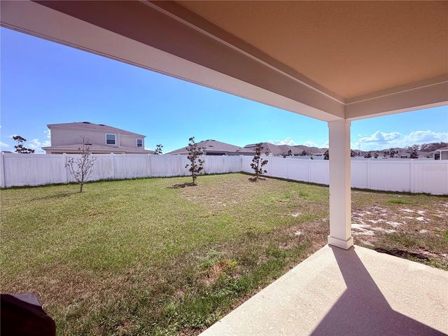 5325 RED CORAL CIRCLE, Mount Dora, FL 32757