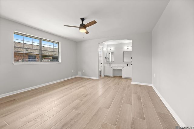 14203 Haverhill Ave, Pride, LA 70770