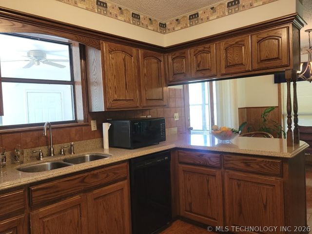 1781 E McGill, Eufaula, OK 74432