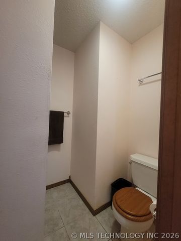 1781 E McGill, Eufaula, OK 74432