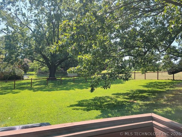 1781 E McGill, Eufaula, OK 74432