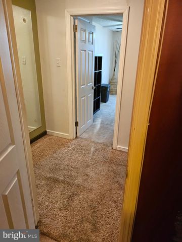 601 CRESCENT DR, Glenolden, PA 19036