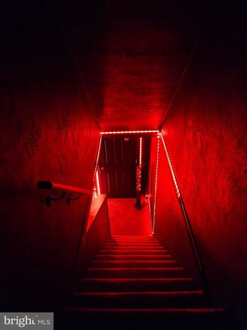 601 CRESCENT DR, Glenolden, PA 19036