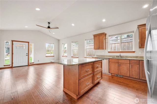 2233 E Rosecrans Court, Port Townsend, WA 98368