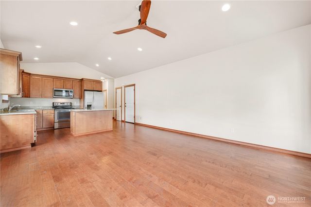 2233 E Rosecrans Court, Port Townsend, WA 98368