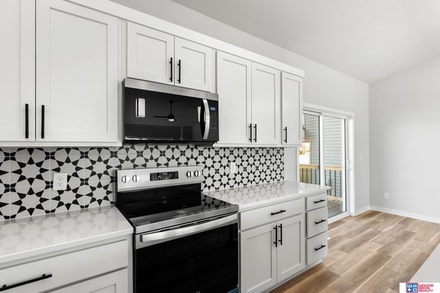 7220 NW 19th Street, Lincoln, NE 68521