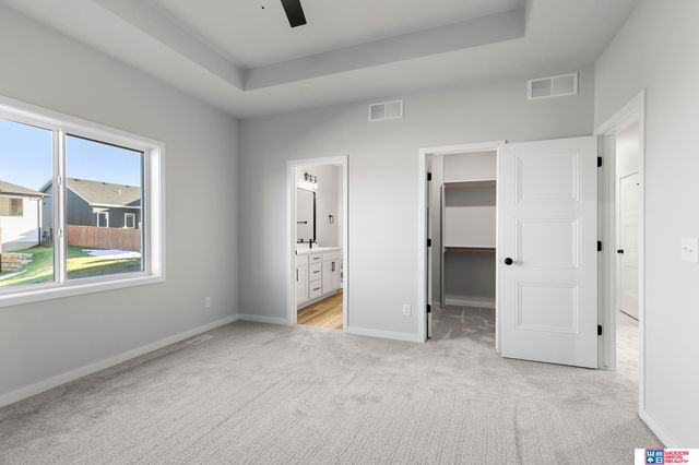 7220 NW 19th Street, Lincoln, NE 68521