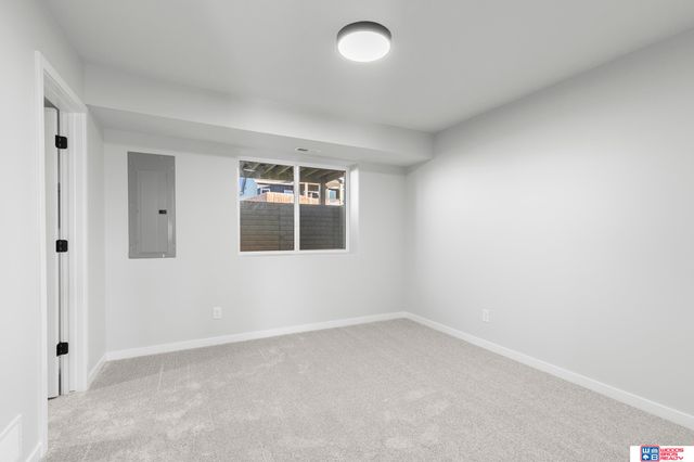 7220 NW 19th Street, Lincoln, NE 68521