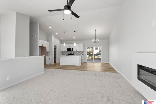 7220 NW 19th Street, Lincoln, NE 68521