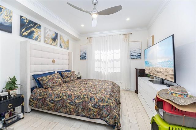 3735 Fieldstone BLVD # 9, Naples, FL 34109