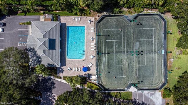 3735 Fieldstone BLVD # 9, Naples, FL 34109