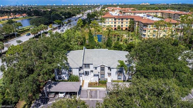 3735 Fieldstone BLVD # 9, Naples, FL 34109